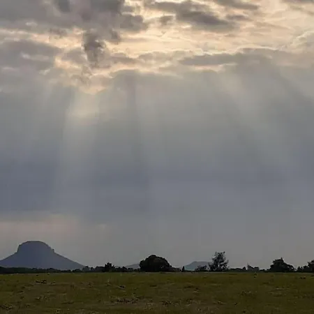 شقة Schoene Und Ruhige In Ottendorf *