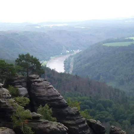Schoene Und Ruhige In Ottendorf Apartamento *