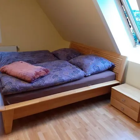 Apartment Schoene Und Ruhige In Ottendorf *