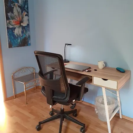 Schoene Und Ruhige In Ottendorf Apartamento