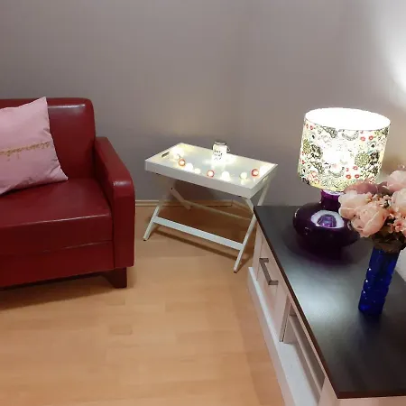 Schoene Und Ruhige In Ottendorf