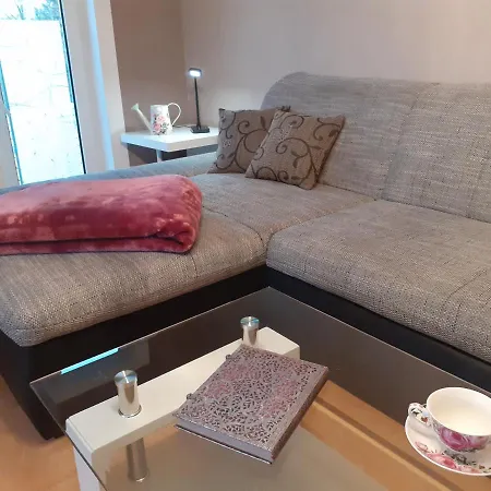 Schoene Und Ruhige In Ottendorf