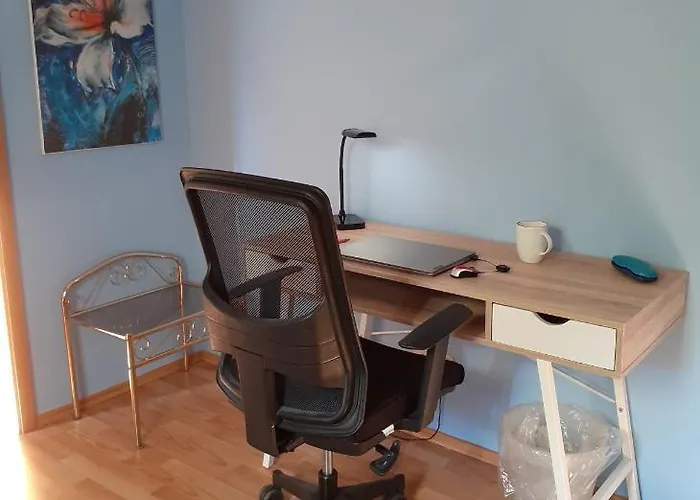 Schoene Und Ruhige In Ottendorf شقة